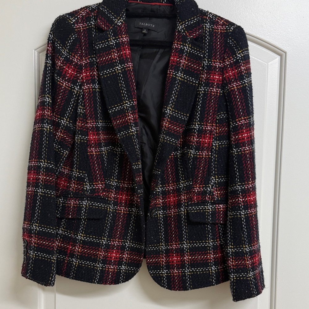 HOLIDAY - Talbots Aberdeen Black and Red Plaid Blazer